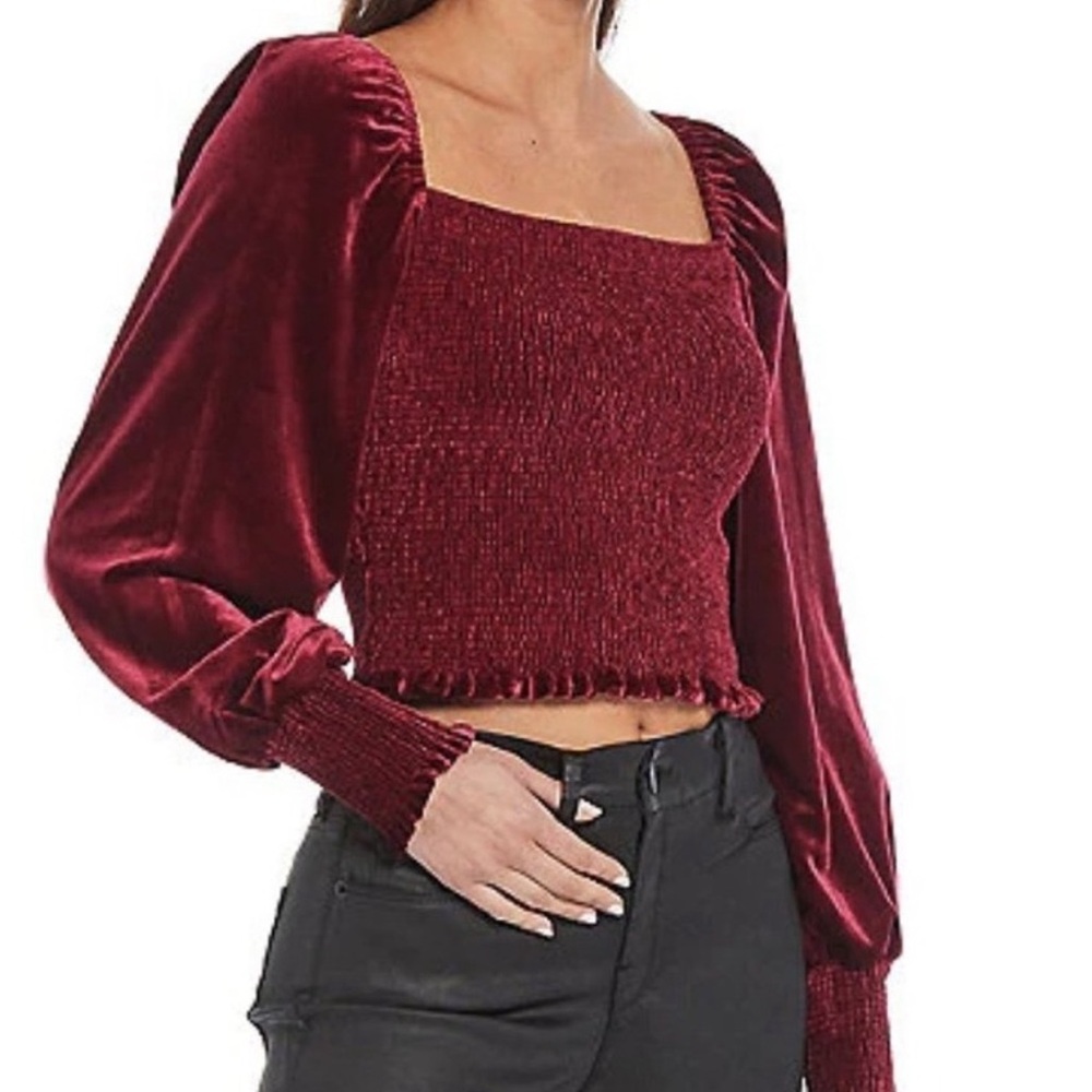 Women's Burgundy Smocked Velvet Long-Sleeve Top
